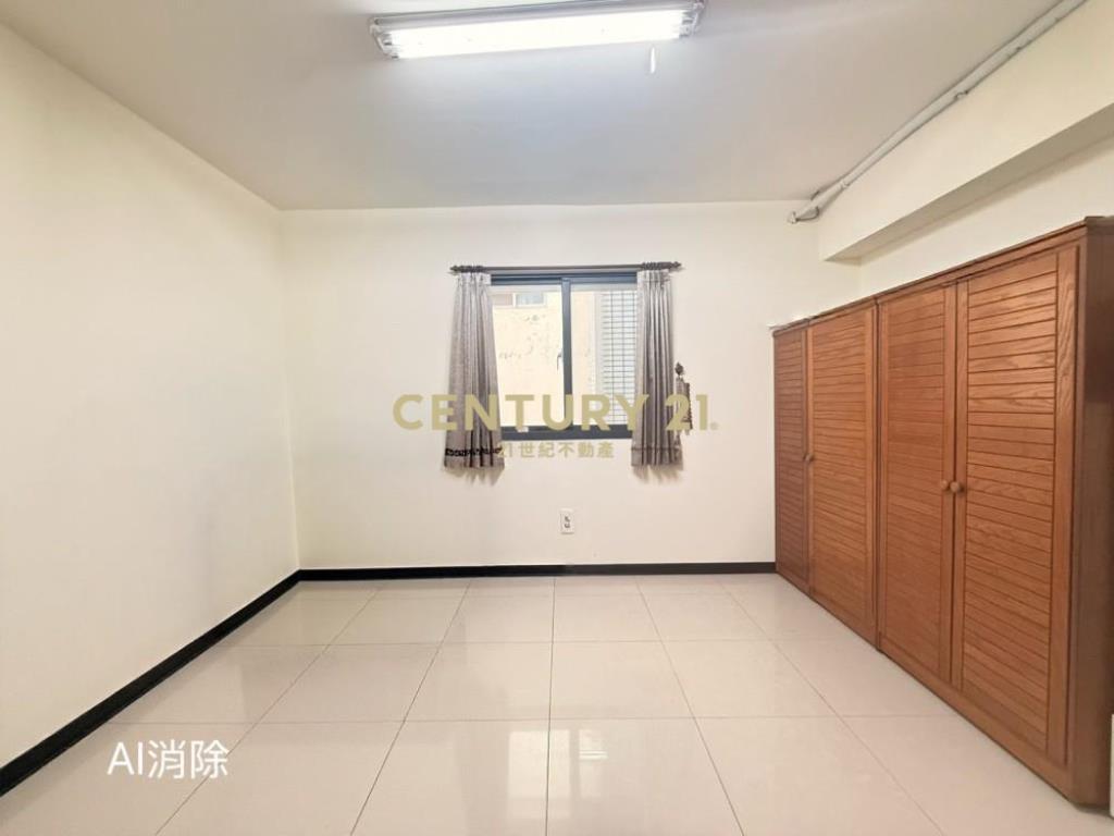 草屯房屋-9年屋碧洲世家五房美別墅