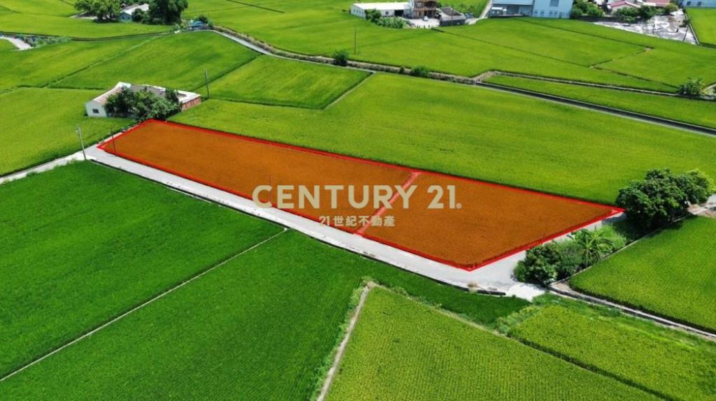 南勢丁台路旁537坪三面路農地
