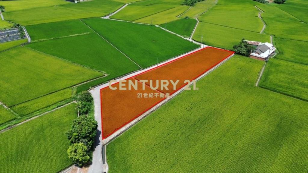 南勢丁台路旁537坪三面路農地