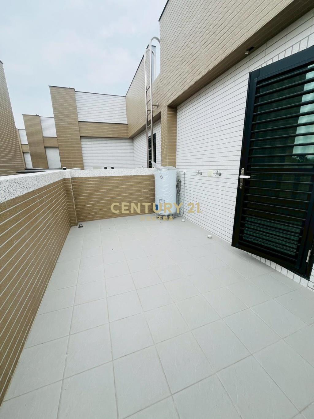 田中近火車站全新別墅（二）