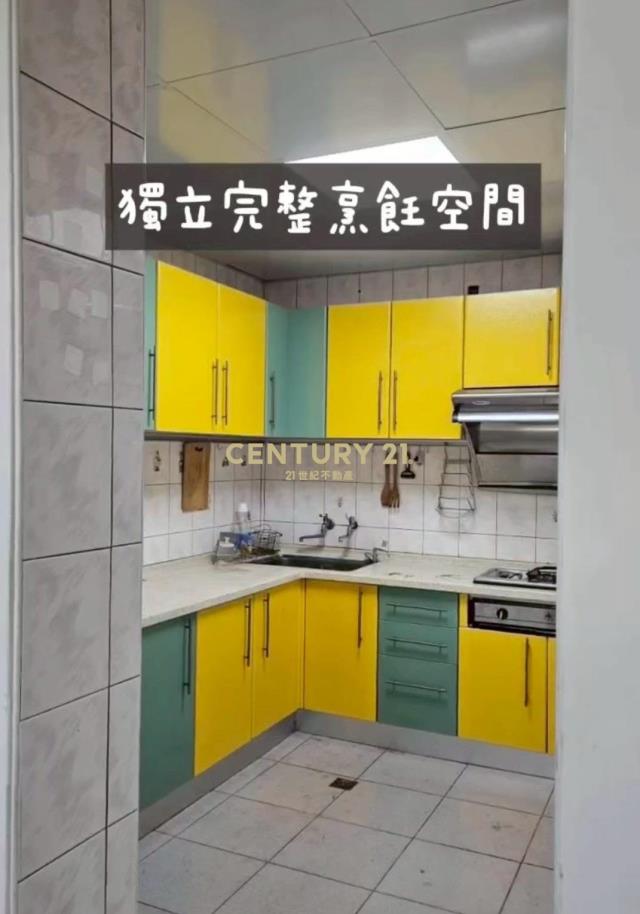 近圓林園角間店住