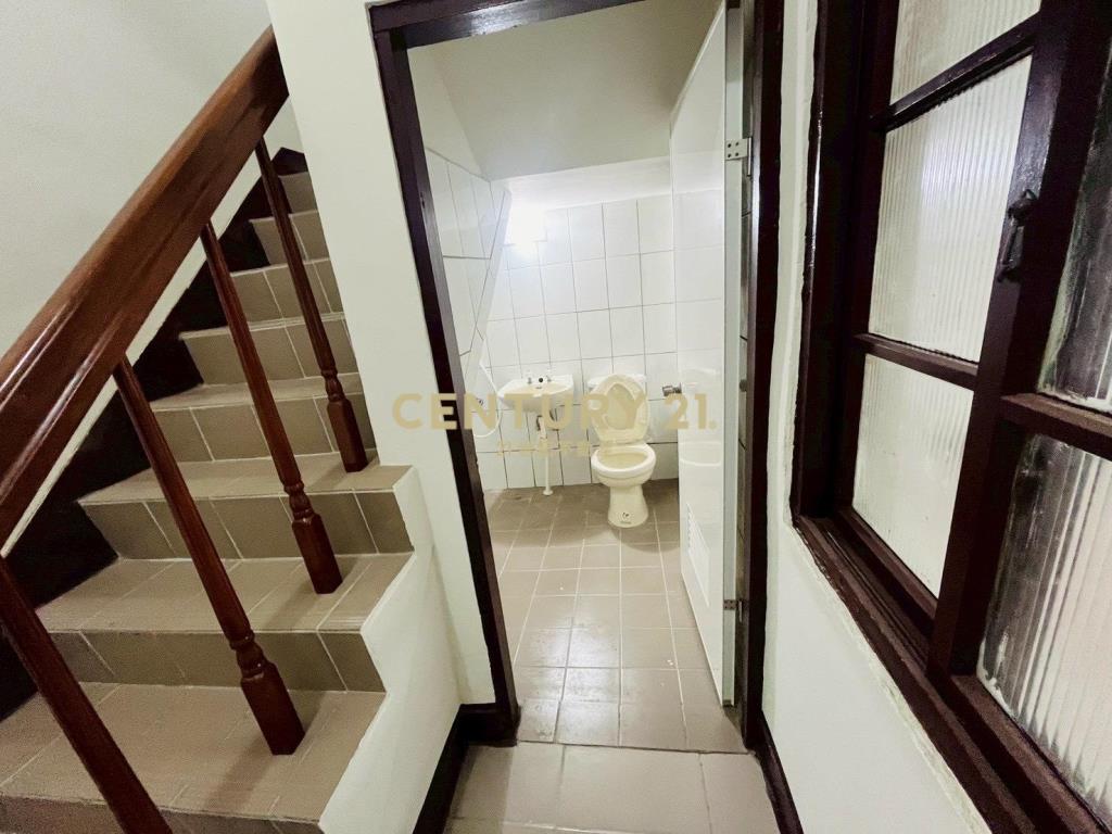 溪湖國中旁透天