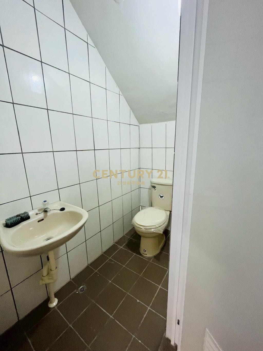 溪湖尚德街店住