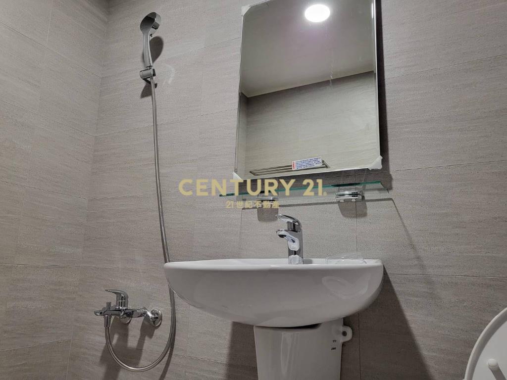 員林中正路典雅美透天