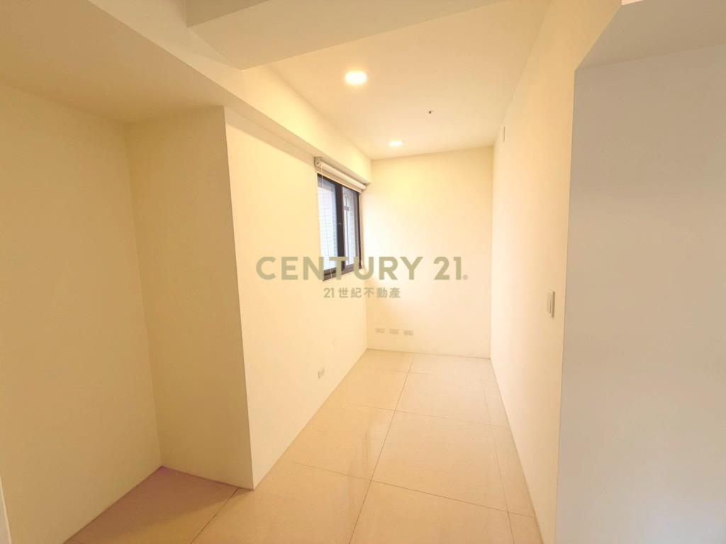 員林龍燈公園旁美華廈(專任)