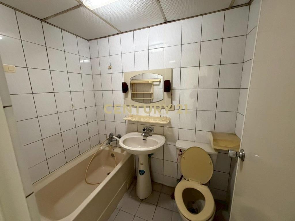 員林惠安街美華廈