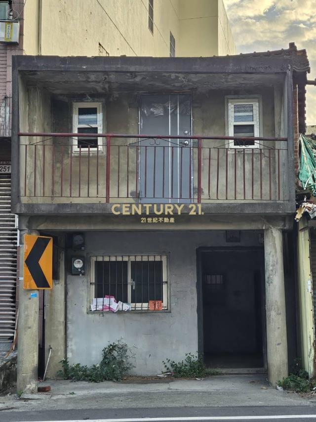 員林山腳路近大葉大學俗店面