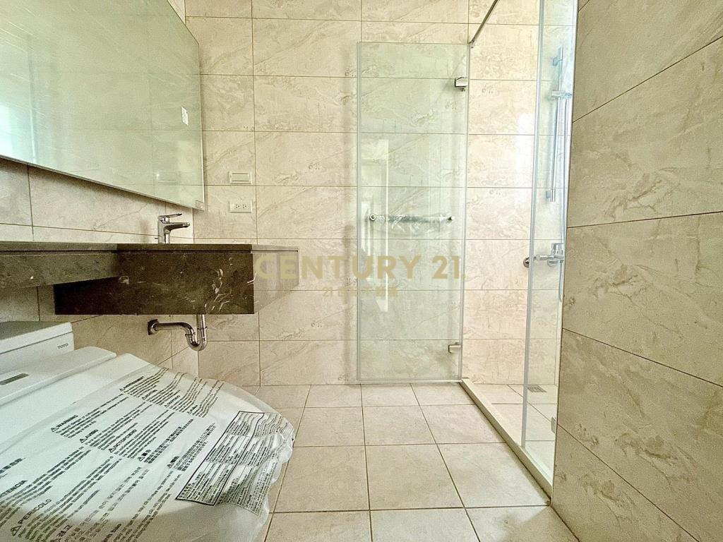 員林七碩四季灣3房+車位