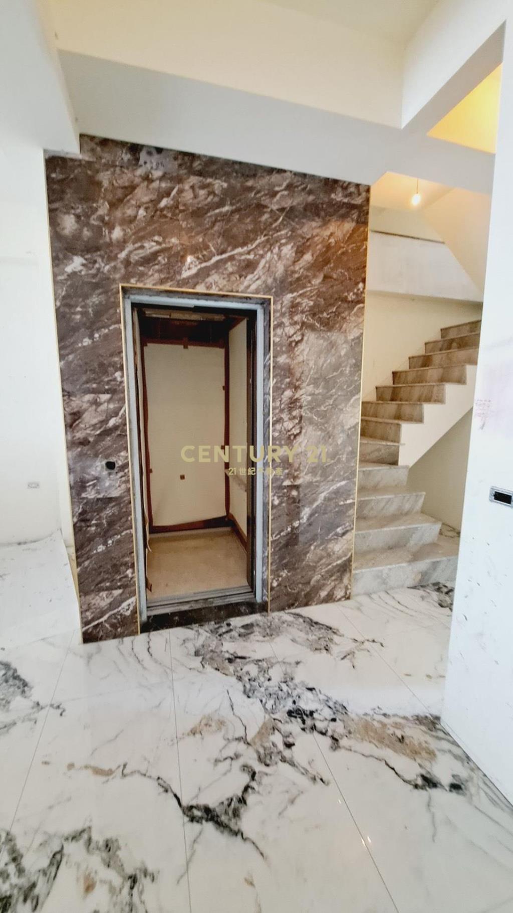 員林新法院全新店面別墅(B)