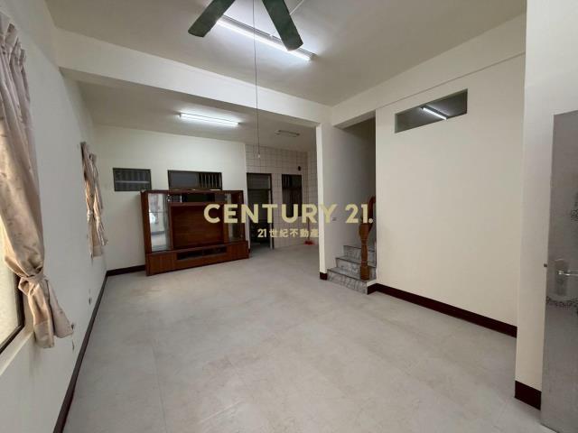 員林惠明街旁車庫別墅(專任委託)