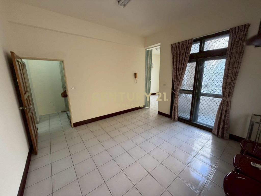 員林惠明街旁車庫別墅(專任委託)