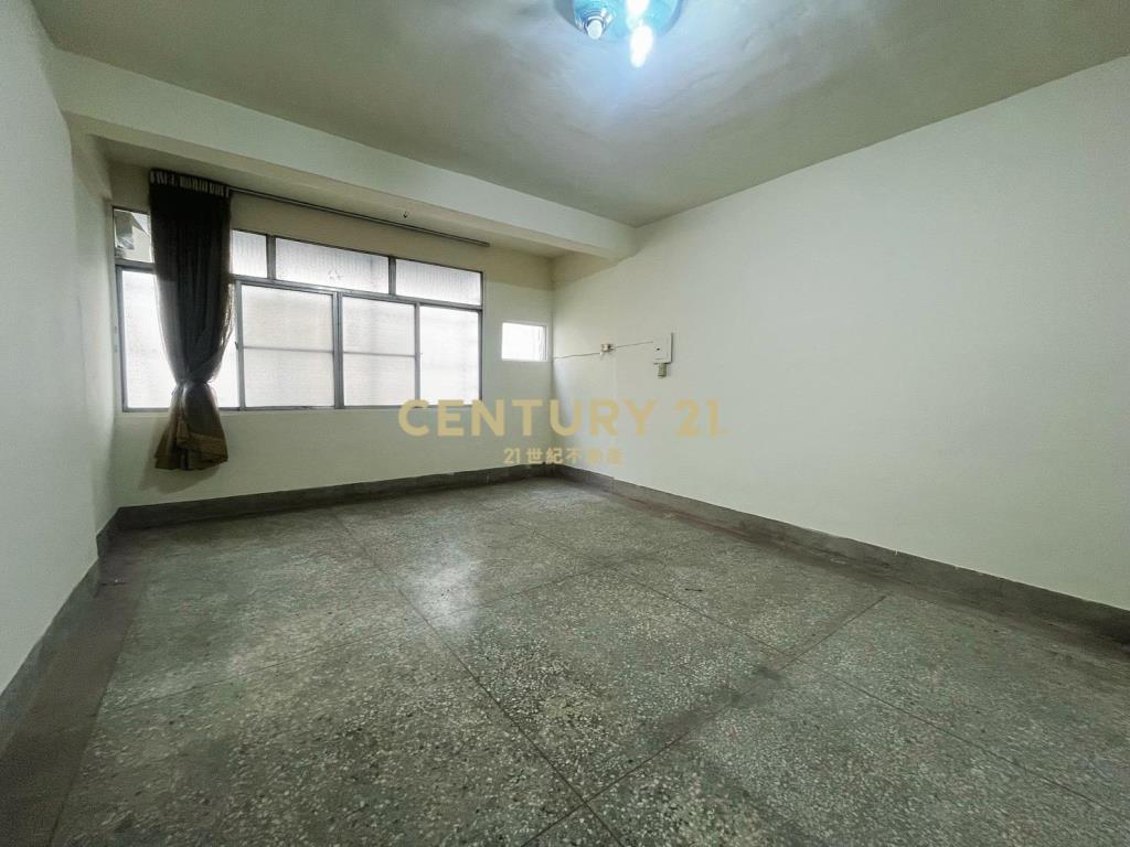 員林萬年路一段旁透天