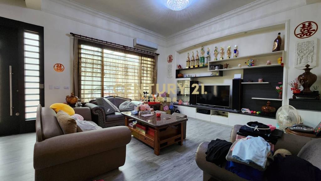 北斗近中正路雙車位別墅