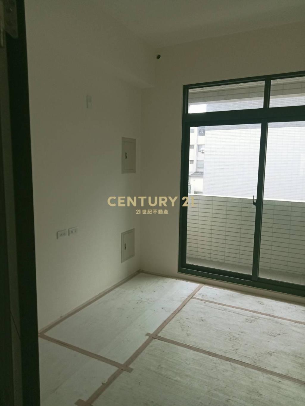 埔心公所旁全新別墅