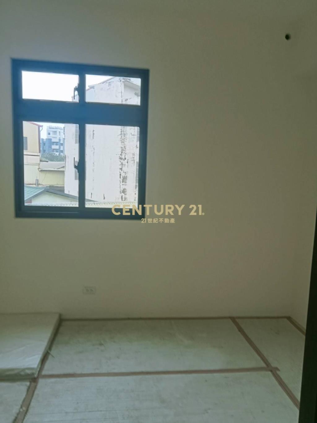 埔心公所旁全新別墅