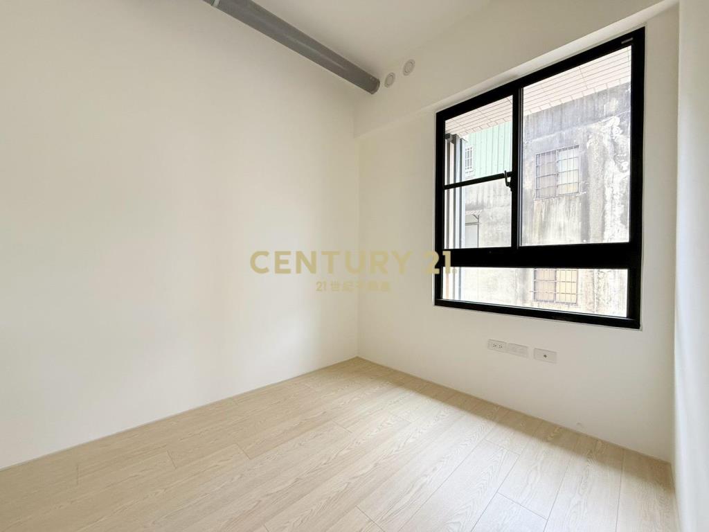 彰化市中正富貴全新美2房