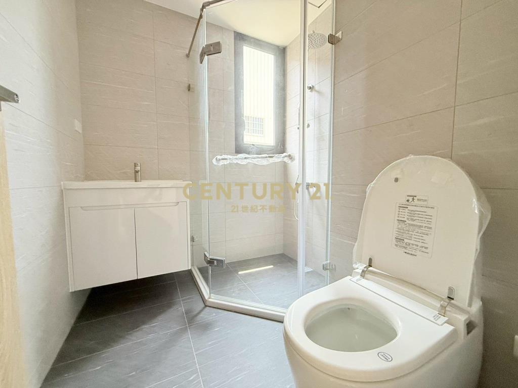 彰化市中正富貴全新美2房