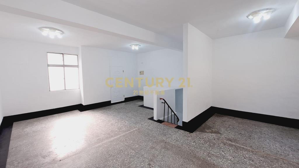 田中火車站旁透天