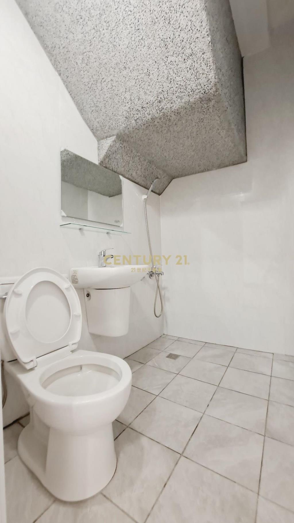 田中火車站旁透天