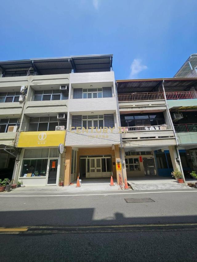 員林小熊菓子旁店面