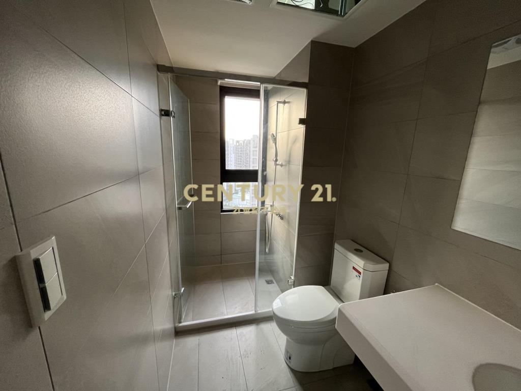 總太共好全新頂樓3房附平面車位