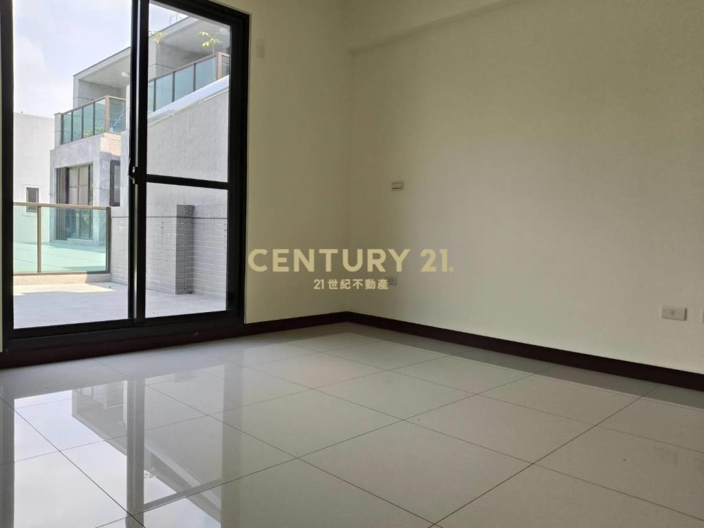 國姓雙車庫全新別墅