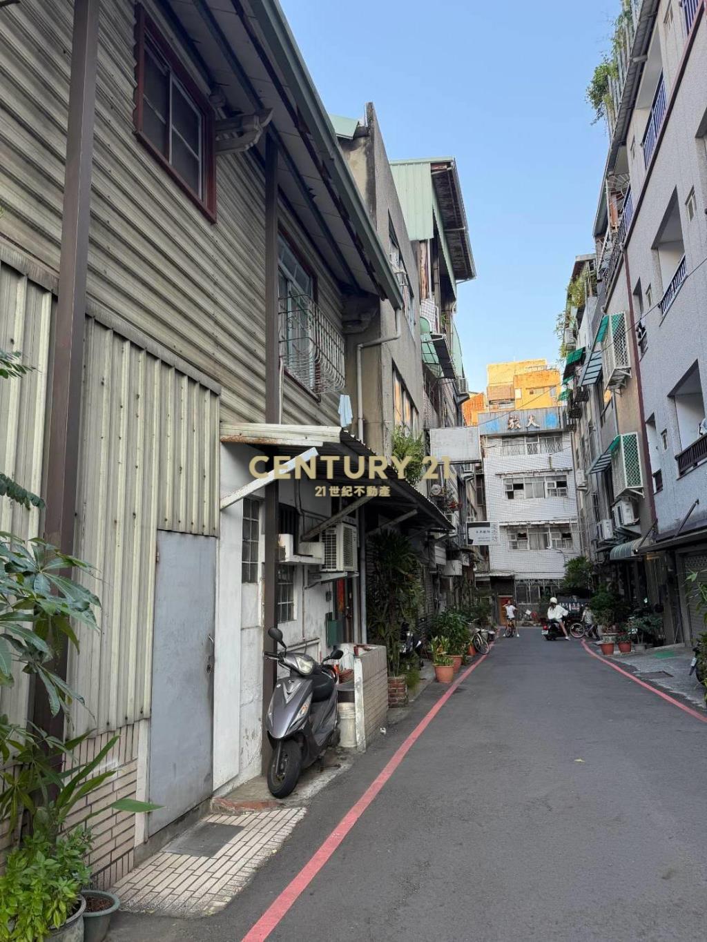 中區買地送屋