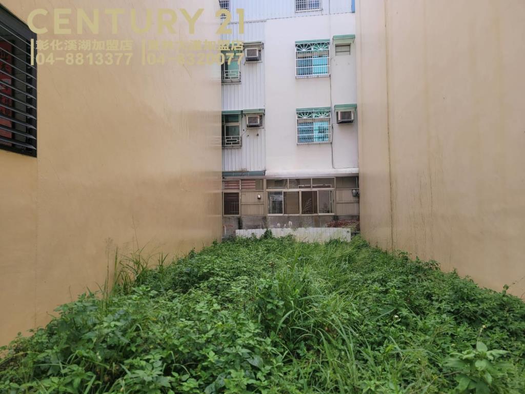 員林新生路旁方正建地