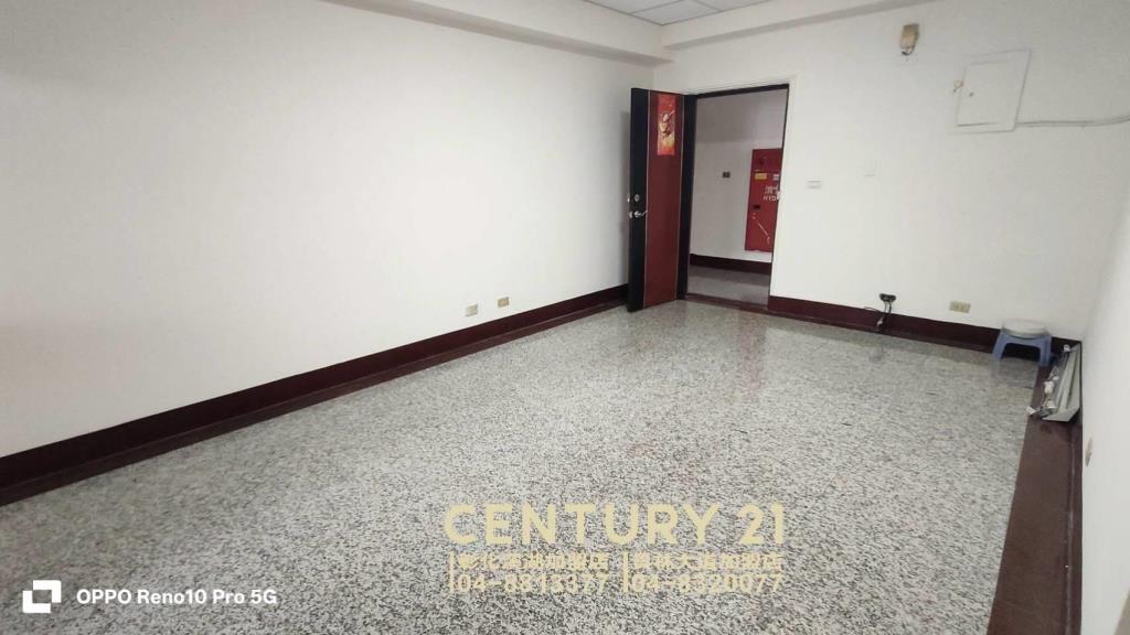 員林市電梯美華廈三房