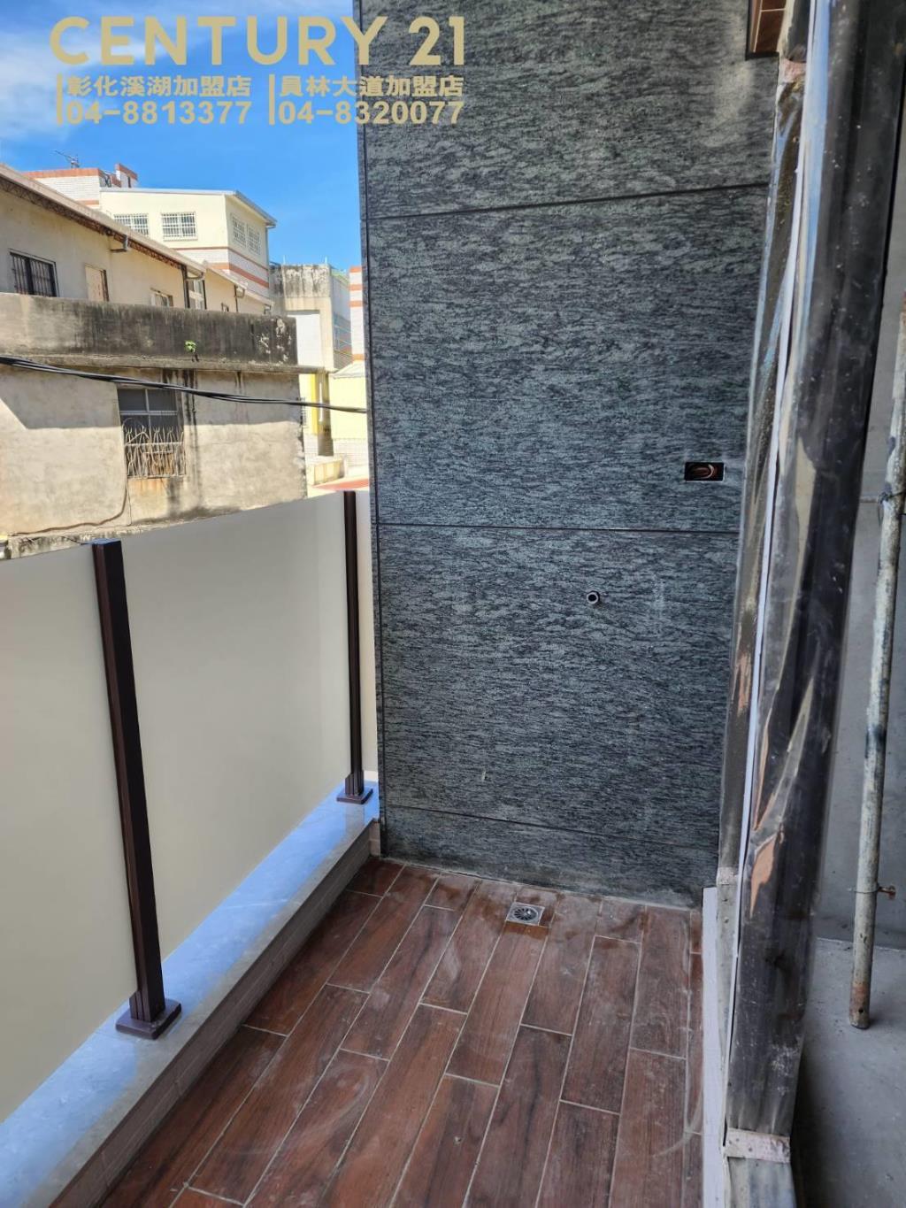 北斗三大學區電梯公寓4F