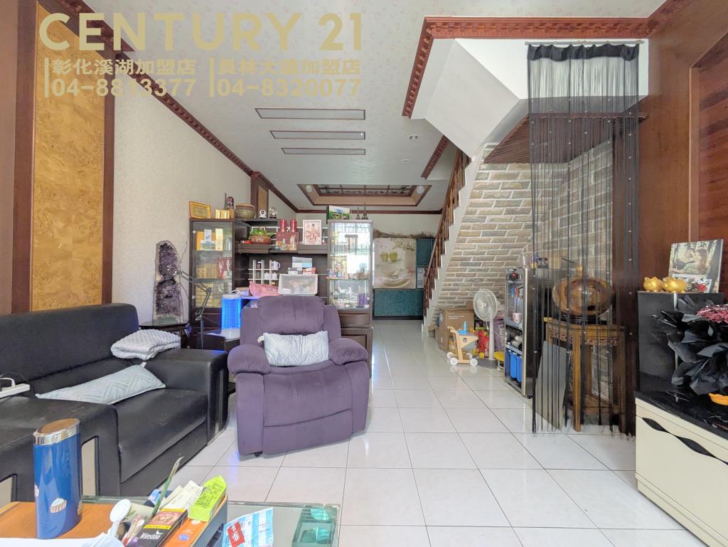 員林員南路旁透天美墅