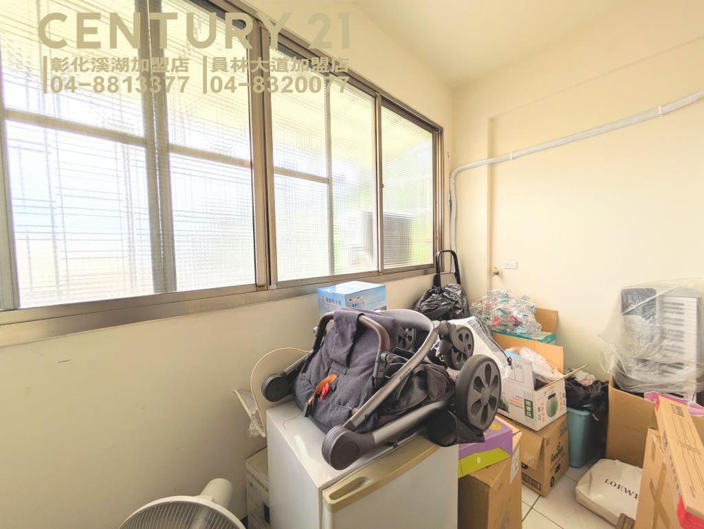 員林員南路旁透天美墅