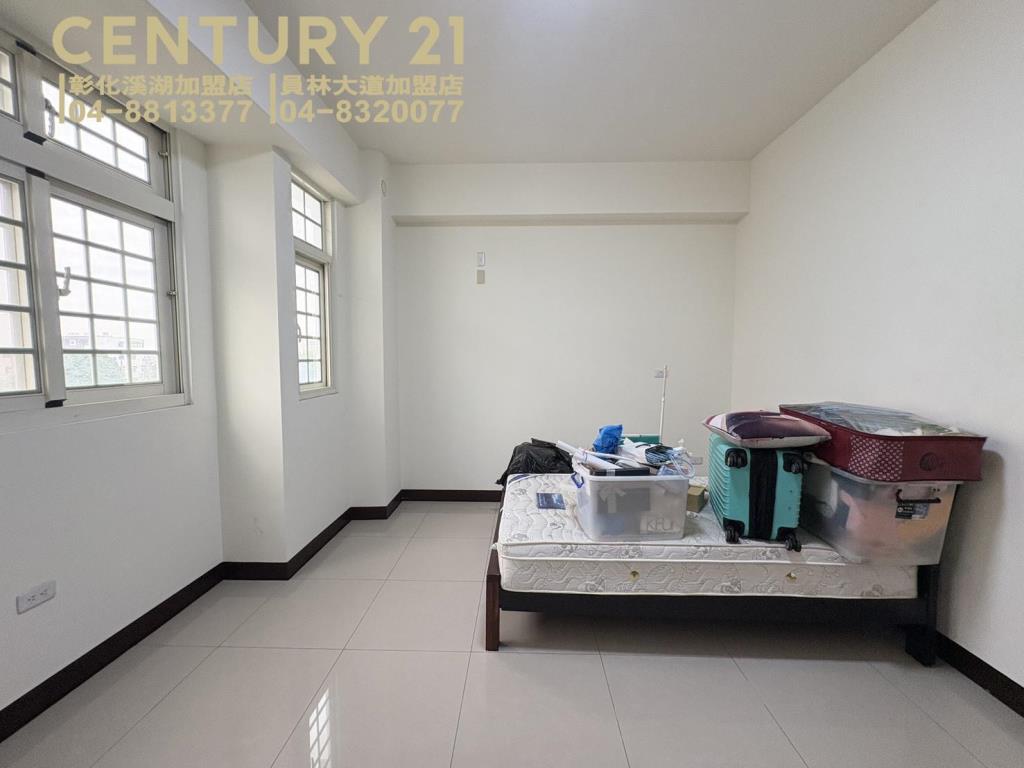 大村輕屋齡大地坪透天