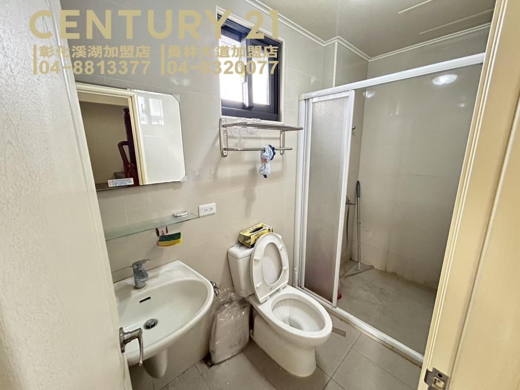 員林浮圳路輕屋齡車墅