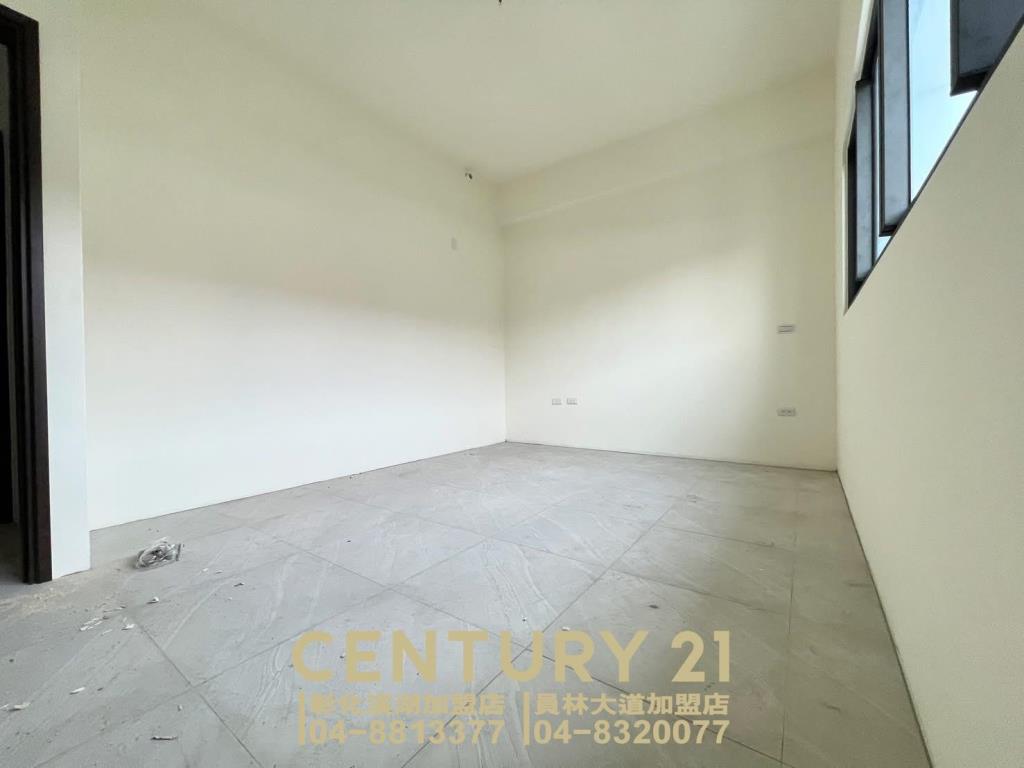 員林國中旁全新美車墅