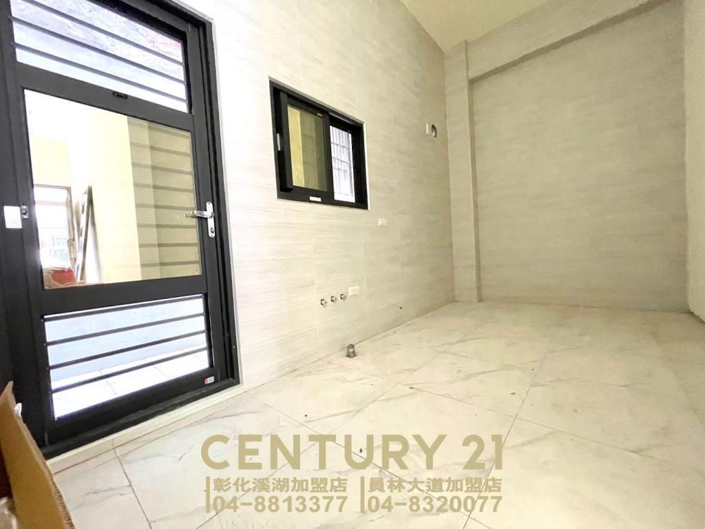 員林國中旁全新美車墅