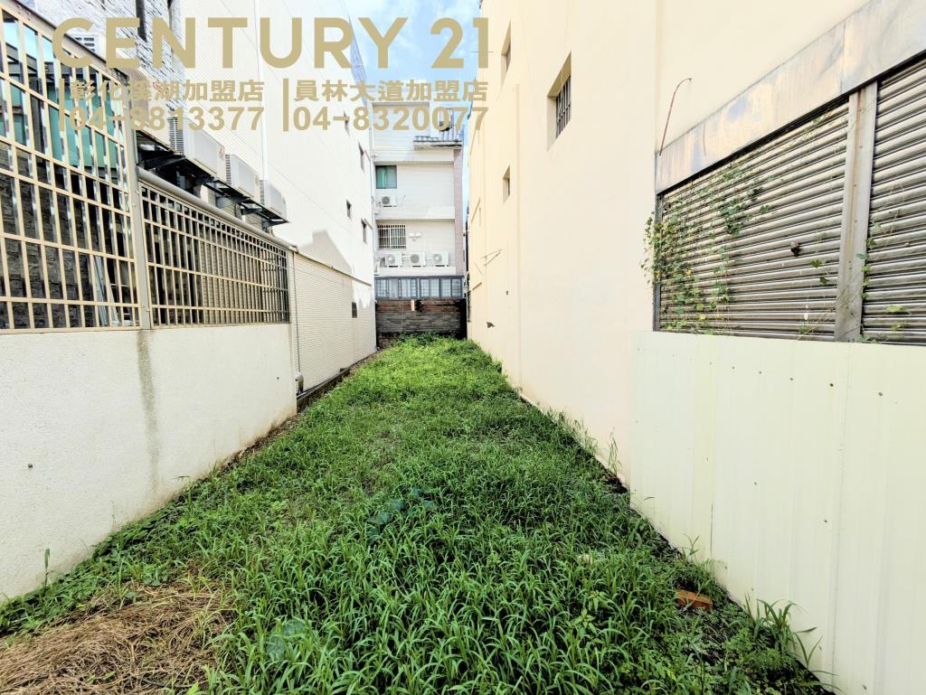 員林建國路旁方正建地