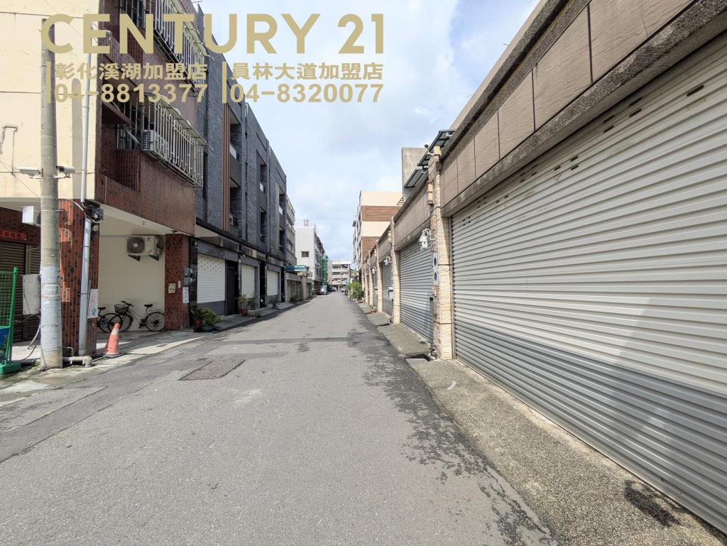 員林建國路旁方正建地