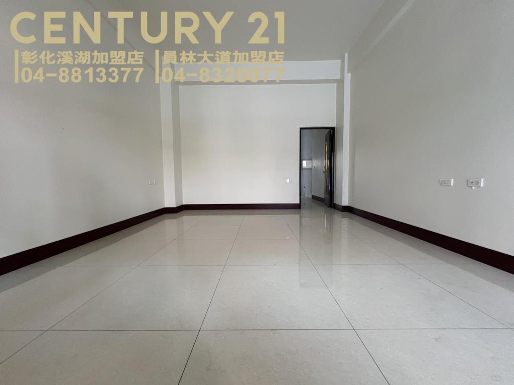 溪湖交流道旁全新車墅A5