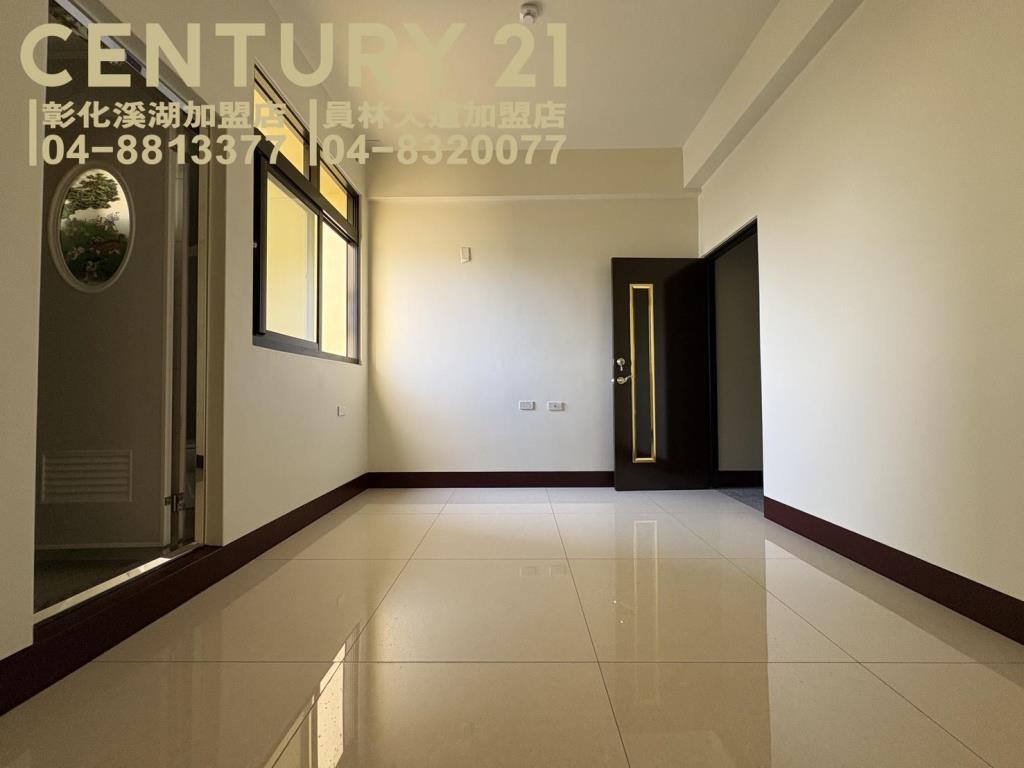 溪湖交流道旁全新車墅A5