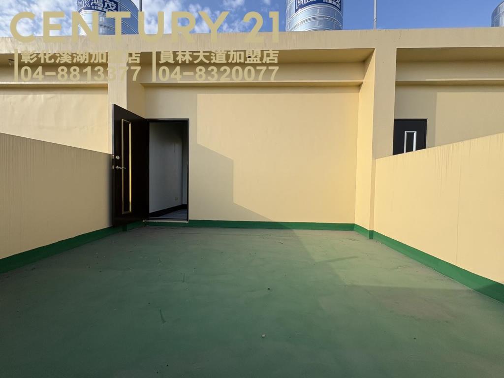 溪湖交流道旁全新車墅A5