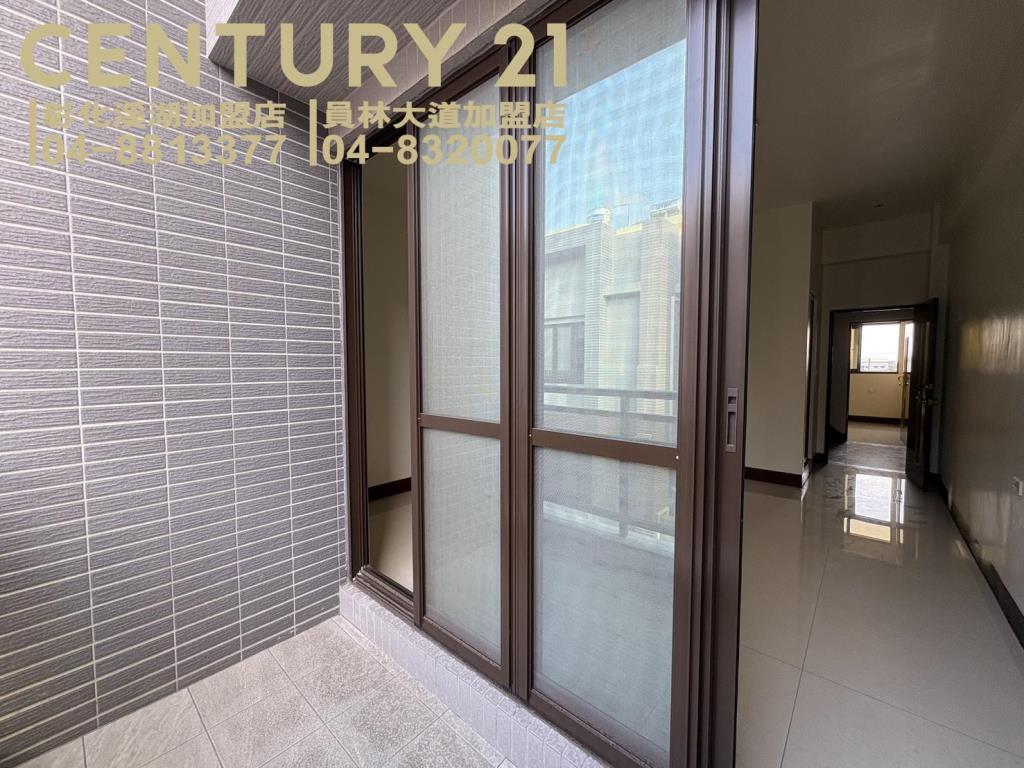 溪湖交流道旁全新車墅A5