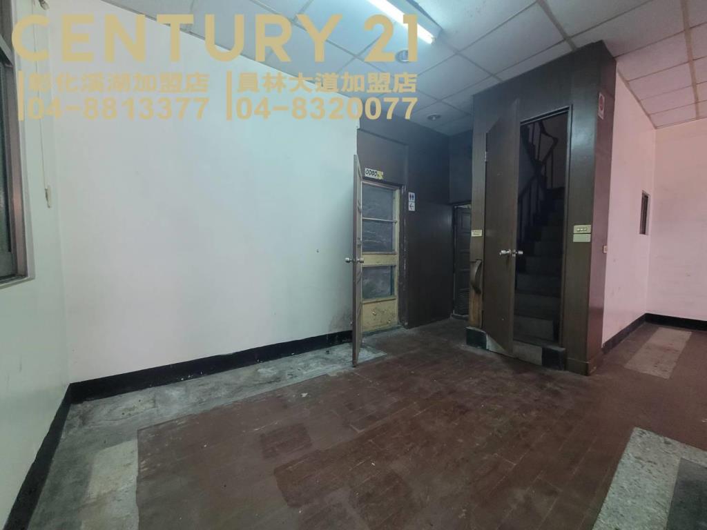 溪湖國中旁大面寬店住