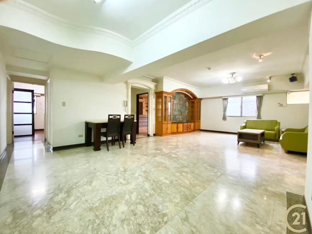 五期商圈大四房平車捷運宅