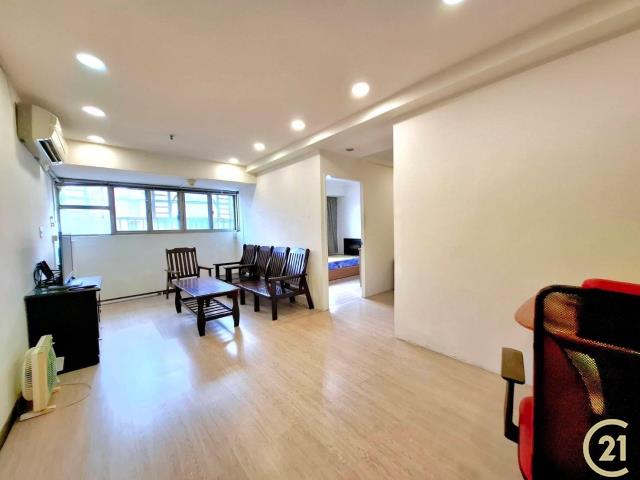 南區學府商圈國圖館高樓層四房平車