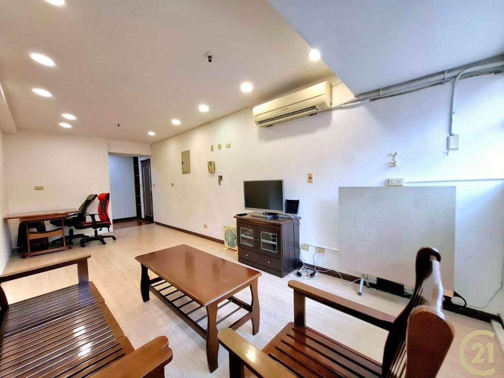 南區學府商圈國圖館高樓層四房平車