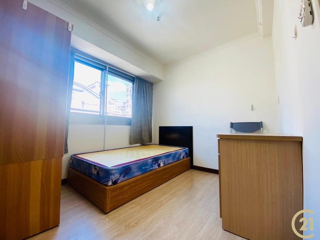 南區學府商圈國圖館高樓層四房平車