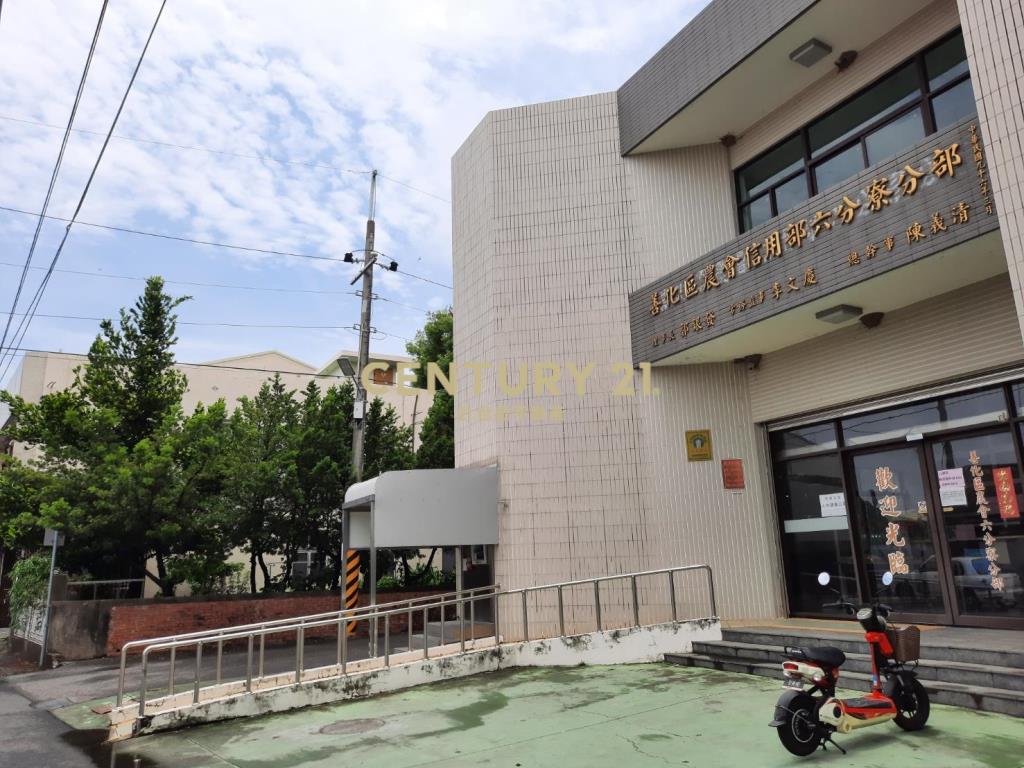 善化鄉村雙臨路大面寬150米農地