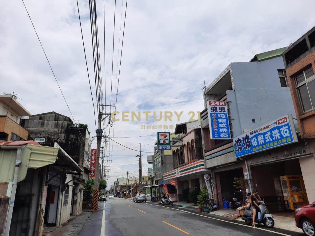 善化鄉村雙臨路大面寬150米農地