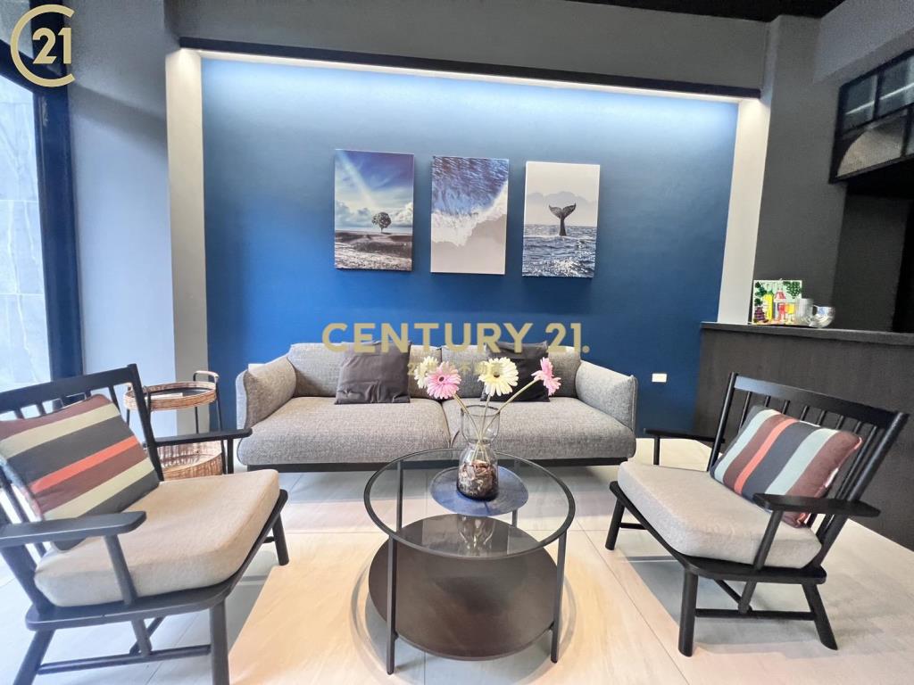 安平港美式民宿風電梯別墅